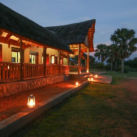 Pakuba Safari Lodge Nwoya Eksteriør billede