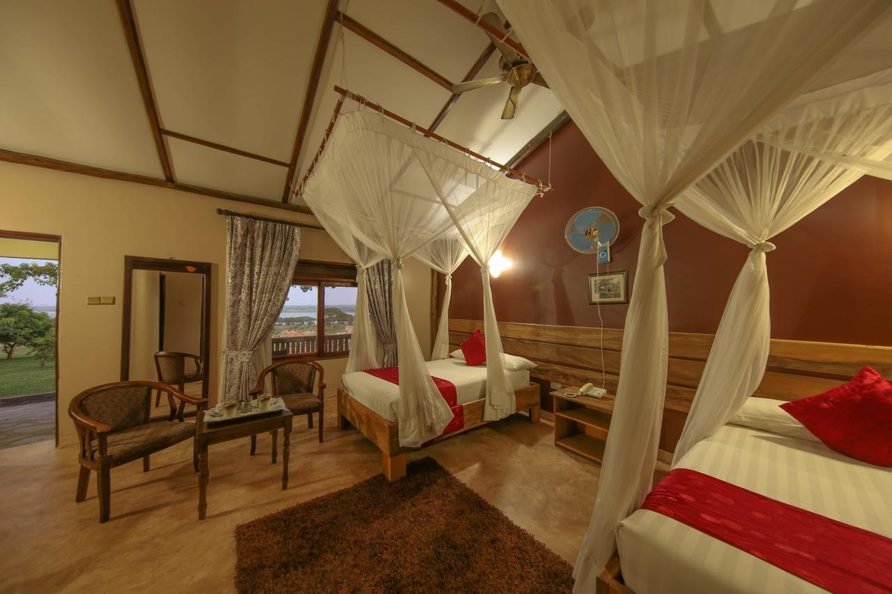 Pakuba Safari Lodge Nwoya Eksteriør billede