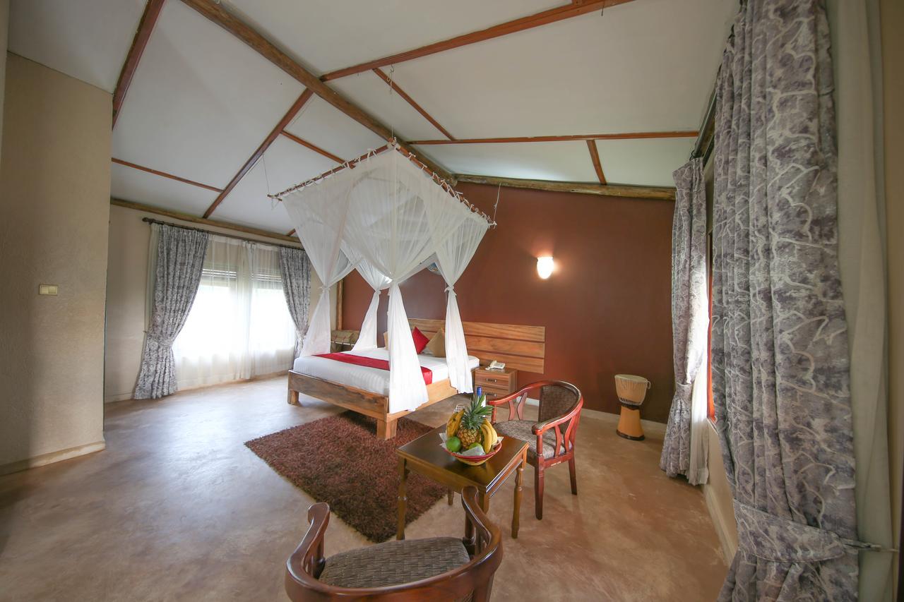 Pakuba Safari Lodge Nwoya Eksteriør billede